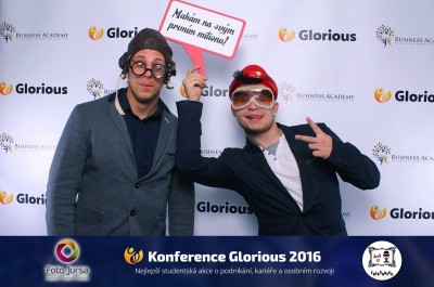 12973216_1035975016469351_6005122559499954344_o | Fotokoutek - Konference Glorious 2016