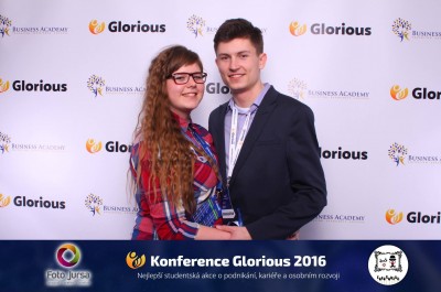12983228_1035975093136010_6651298379753994884_o | Fotokoutek - Konference Glorious 2016